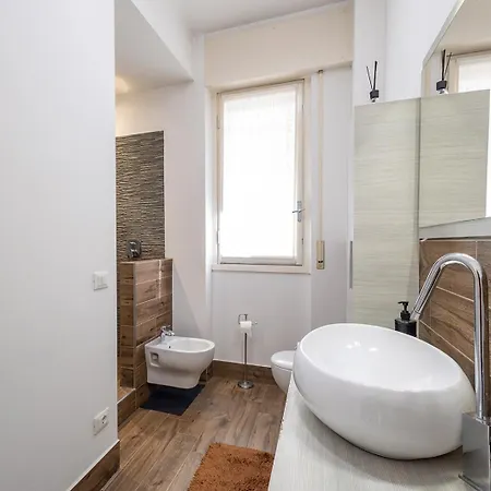 Guesthost - Casa Mia Casa Tua - ベルガモ